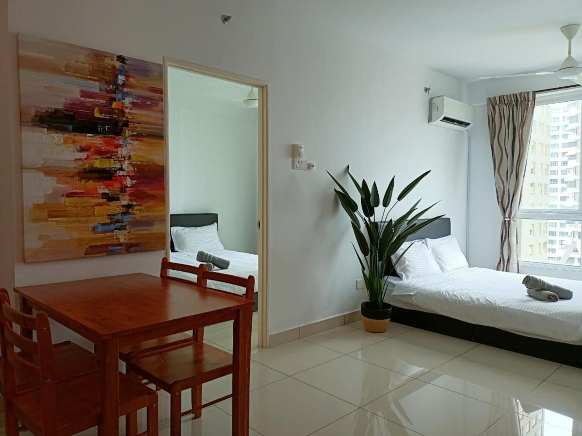 Family Suites At Mansion One By Maj جورج تاون المظهر الخارجي الصورة