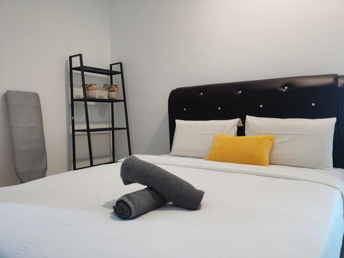 Family Suites At Mansion One By Maj جورج تاون المظهر الخارجي الصورة